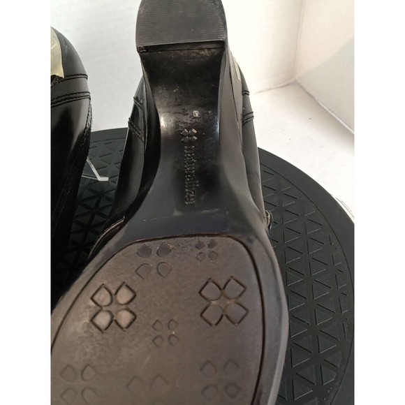 Naturalizer Women's Black Wedge Pumps 9M - Picture 11 of 13